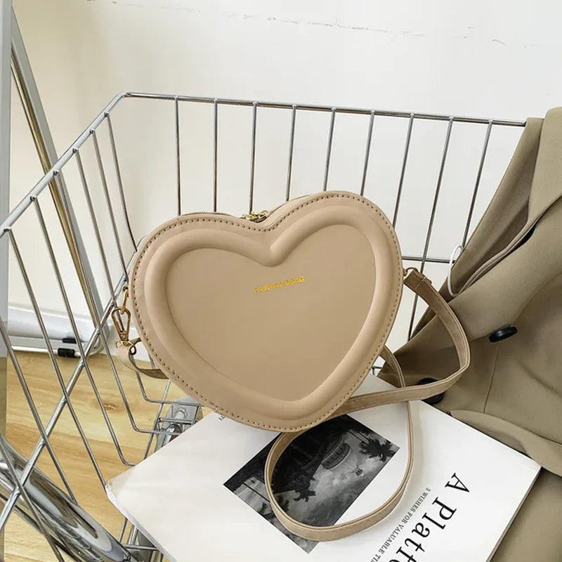 Hot Sale Heart Shape Crossbody Bags for Women Solid Pu Leather Shoulder Bags Fashion Handbags