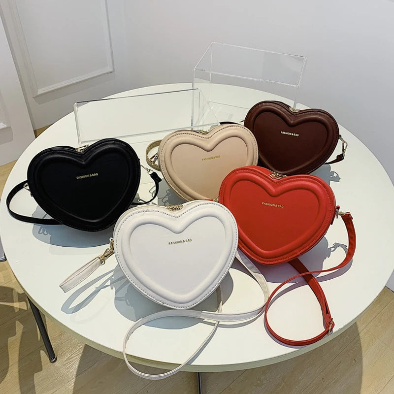 Hot Sale Heart Shape Crossbody Bags for Women Solid Pu Leather Shoulder Bags Fashion Handbags