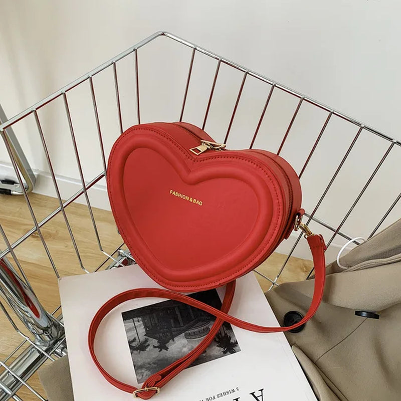 Hot Sale Heart Shape Crossbody Bags for Women Solid Pu Leather Shoulder Bags Fashion Handbags